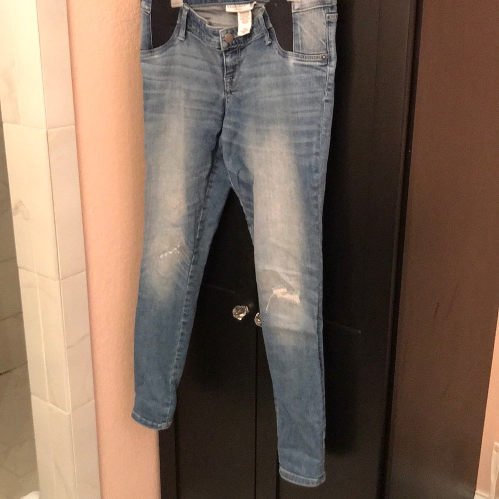 Liz Lange Maternity Jeggings